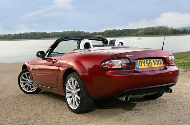  átváltható Mazda mx5 