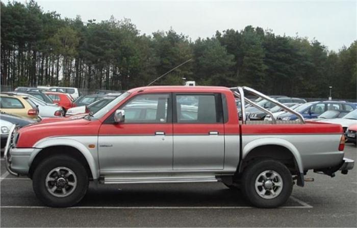 Pickup Mitsubishi L200