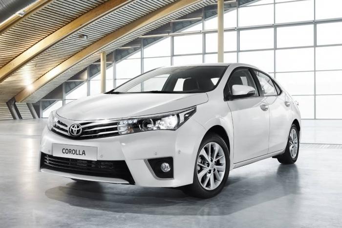 Toyota Corolla 2013. Autó felülvizsgálata