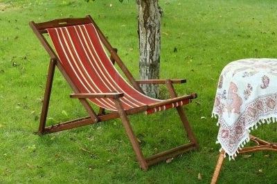 nyári nyaralókhoz kialakított chaise lounges