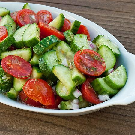 Hány kalóriát uborka, paradicsom és saláta ezekből a zöldségekből