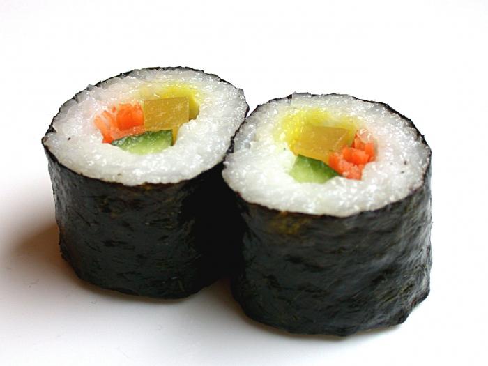 Hány kalóriát tartalmaz a sushi? Tapasztalt dietetikusok kérik Önt