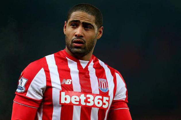 Fényképek Stoke City Glen Johnson