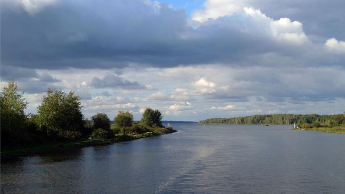 Hogyan befolyásolják az emberek a Volga folyót, és hogyan használják az ember gazdagságát