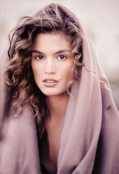 Cindy Crawford fotó ifjúságban 