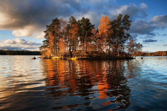 Karelia hol található