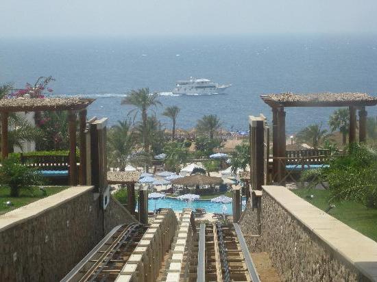 Hilton Sharm Waterfalls Resort 5 - garantált magas szintű nyugodt pihenés