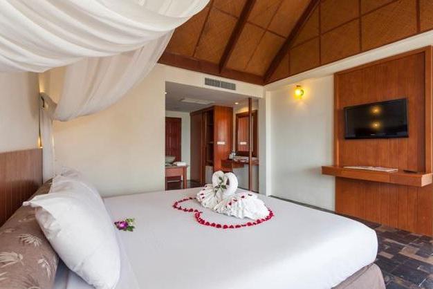 Karona Resort & SPA 3 *, Thaiföld, Phuket: leírás, fényképek és visszajelzések