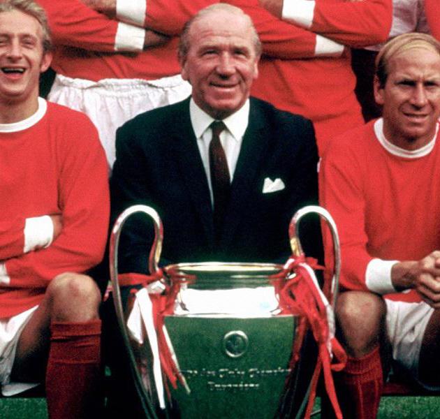 Matt Busby, az FC Manchester United vezetőedzője: életrajz, sport karrier