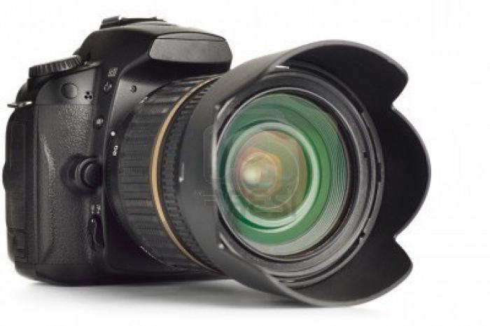 Mennyibe kerül egy professzionális kamera, és amelyet jobb választani