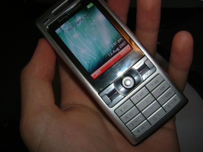 Sony Ericsson K800i telefon: műszaki adatok, fényképek és vélemények